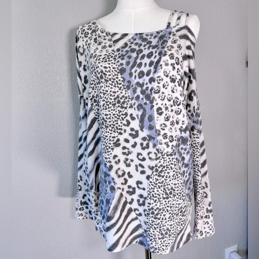 Macaron Animal Print Knit Top